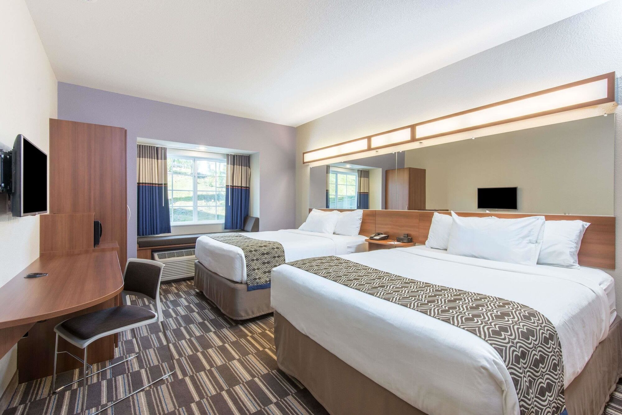 Microtel Inn & Suites By Wyndham Cadiz מראה חיצוני תמונה